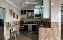 Jalan Bunga Raya, Shah Alam, Selangor 40000