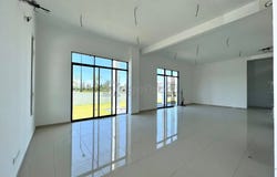 Bandar Puncak Alam, Selangor 42300
