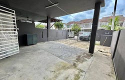 Jalan Alam Suria, Bandar Puncak Alam, Selangor