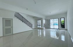 Rawang, Selangor 48020