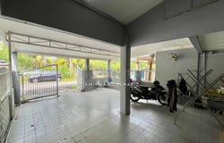 Taman Pinggiran, Off Jalan Lebuhraya Pinggiran, Batu Caves, Selangor 68100