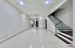 Jalan BK8, Puchong, Selangor 43300