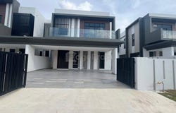 Persiaran Sutera Danga, Johor Bahru, Johor 81200