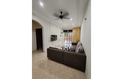 Jalan Bukit Indah , Ampang, Selangor 79100