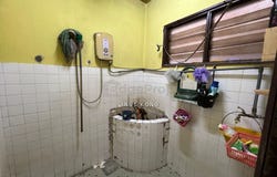 Jalan Usaha Ehsan, Taman Ehsan, Kepong, Selangor 52100