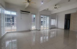 Taman Equine, Seri Kembangan, Selangor 43300