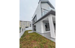 Jalan BP 14, Puchong, Selangor 47100