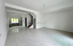 Lahat, Ipoh, Perak 31500