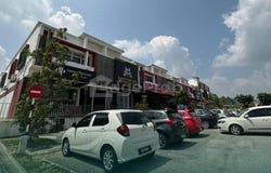 Bandar Puncak Alam, Selangor 42300
