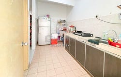 Jalan PUJ 2, Seri Kembangan, Selangor 43300
