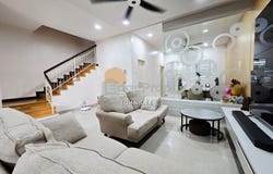 Jalan BK9, Puchong, Selangor 47180