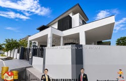 Jalan Arang, Kuching, Sarawak 93250