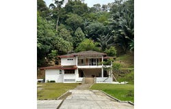 Jalan Sungai Penchala, Kampung Sungai Penchala, Kuala Lumpur 60000
