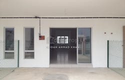 Jalan Parklands, Semenyih, Selangor 43700