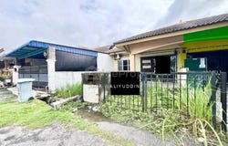 Persiaran Mahkota, Banting, Selangor 42700