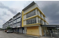 Jalan Perindustrian, Seri Kembangan, Selangor 43300