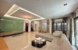 Jalan 6, Ampang, Selangor 68000