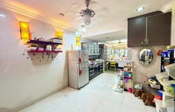 Jalan Mutiara, Puchong, Selangor 47100
