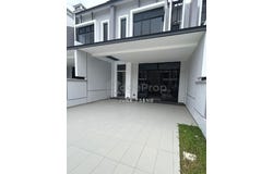 Johor Bahru, Johor 81100