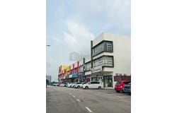 J, Johor Bahru, Johor 81200