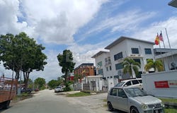 J, Bandar Puncak Alam, Selangor 0