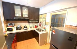 Jalan PJU 8/1, Damansara Perdana, Selangor 47820