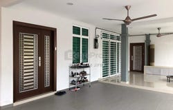 Jalan Pinggiran Putra, Kajang, Selangor 43800