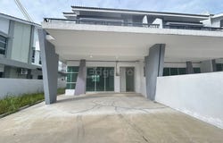 Lahat, Ipoh, Perak 31500