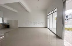 Alam perdana Daunan, Persiaran Alam Perdana, Puncak Alam, Selangor 42300
