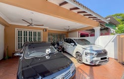 Jalan BK 2, Puchong, Selangor 47180
