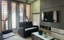 J, Johor Bahru, Johor 81100