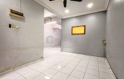 Off Jalan Raya 3, Seri Kembangan, Selangor 47100
