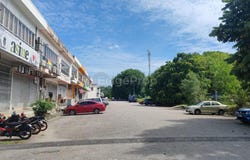 Jalan BP5, Puchong, Selangor 47100
