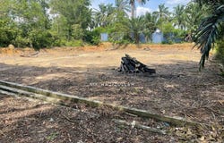 off Persiaran Apec, Dengkil, Selangor 43800