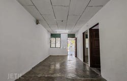Off Jalan Pendamaran, Port Klang, Selangor 42000
