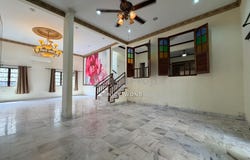 Jalan 6, Ampang, Selangor 68000