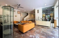 Jalan Sri Hartamas 1, Sri Hartamas, Kuala Lumpur 50490