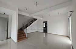 Jalan Lombong Besi, Shah Alam, Selangor 40460
