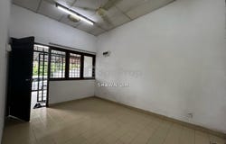 Jalan Megah, Batu 9th Cheras, Selangor 43000