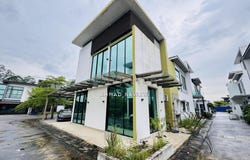 Persiaran Elektron, Denai Alam, Selangor 40170