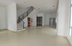 Jalan Suria Villa, Taman Suria Villa, Kajang, Selangor 43000