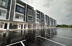 Johor Bahru, Johor 81100