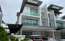 Jalan Clover, Cyberjaya, Selangor 63000
