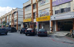 Jalan PU 1/5, Puchong, Selangor 47100