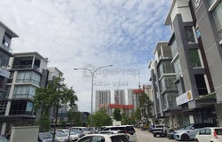 Seri Kembangan, Selangor 43300