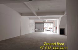 J, Ampang, Selangor 68000