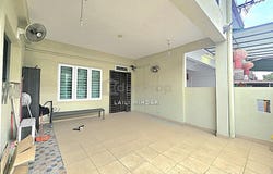 Jalan Dagang 1/7, Ampang, Selangor 68000