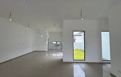 Bandar Puncak Alam, Selangor 42300