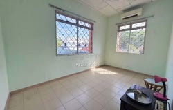 Jalan Abdul Samad; Jalan Mariamah; Jalan Petri; Jalan Kemaman; Jalan Tarom, Johor Bahru, Johor 80100