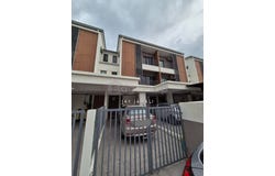 Jalan Elegan, Puchong, Selangor 47130